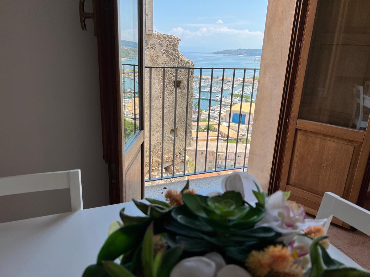 La Rupe Apartments Tropea Exterior photo